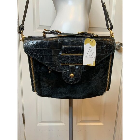 Rebecca Minkoff Collection Black Crocodile & Fur Crossbody Purse Handbag - Picture 2 of 7